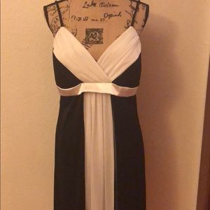 Black/white cocktail dress